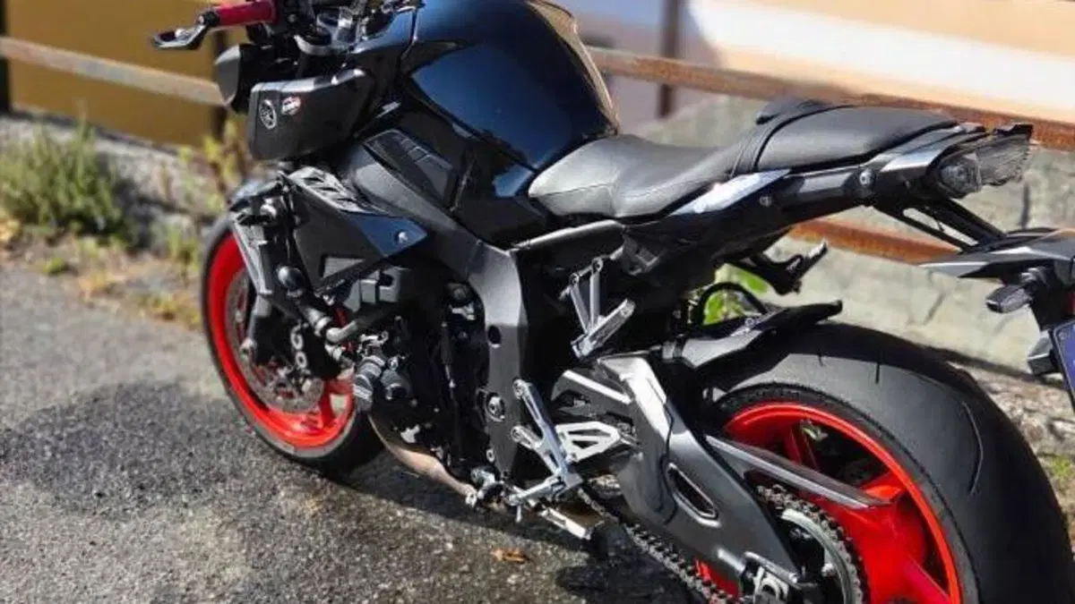 Yamaha MT-10 (2017 - 20) 