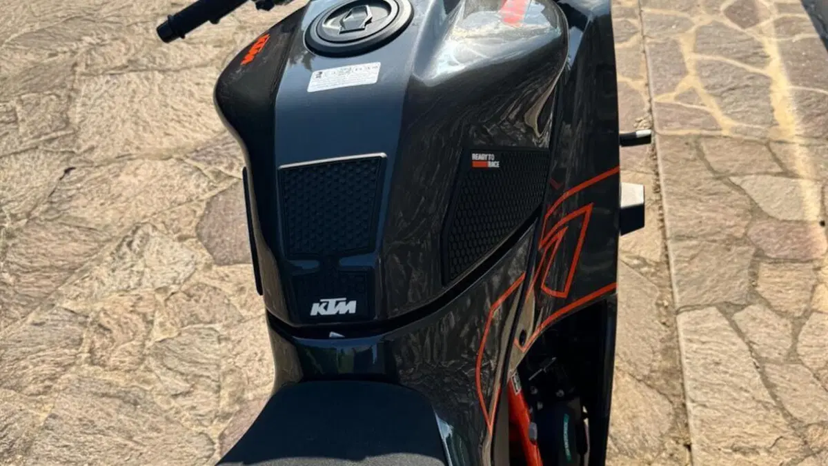 KTM 990 RC R (2026)  (6)