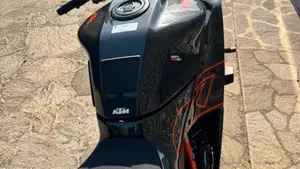KTM 990 RC R (2026)  (6)