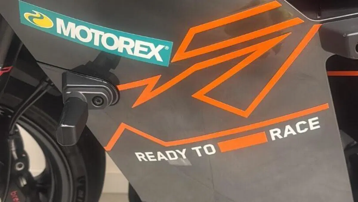 KTM 990 RC R (2026)  (7)