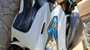 Suzuki Burgman AN 400 Lux ABS (2012 - 17)  (8)