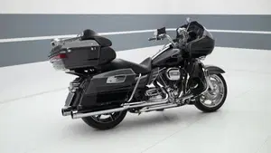 Harley-Davidson 1690 Road Glide (2007 - 12)  (3)