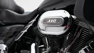 Harley-Davidson 1690 Road Glide (2007 - 12)  (9)