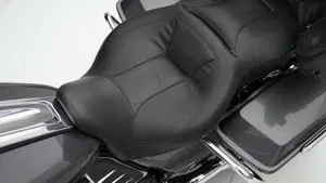Harley-Davidson 1690 Road Glide (2007 - 12)  (16)