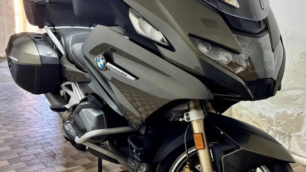 Bmw R 1250 RT (2021 - 25)  (2)