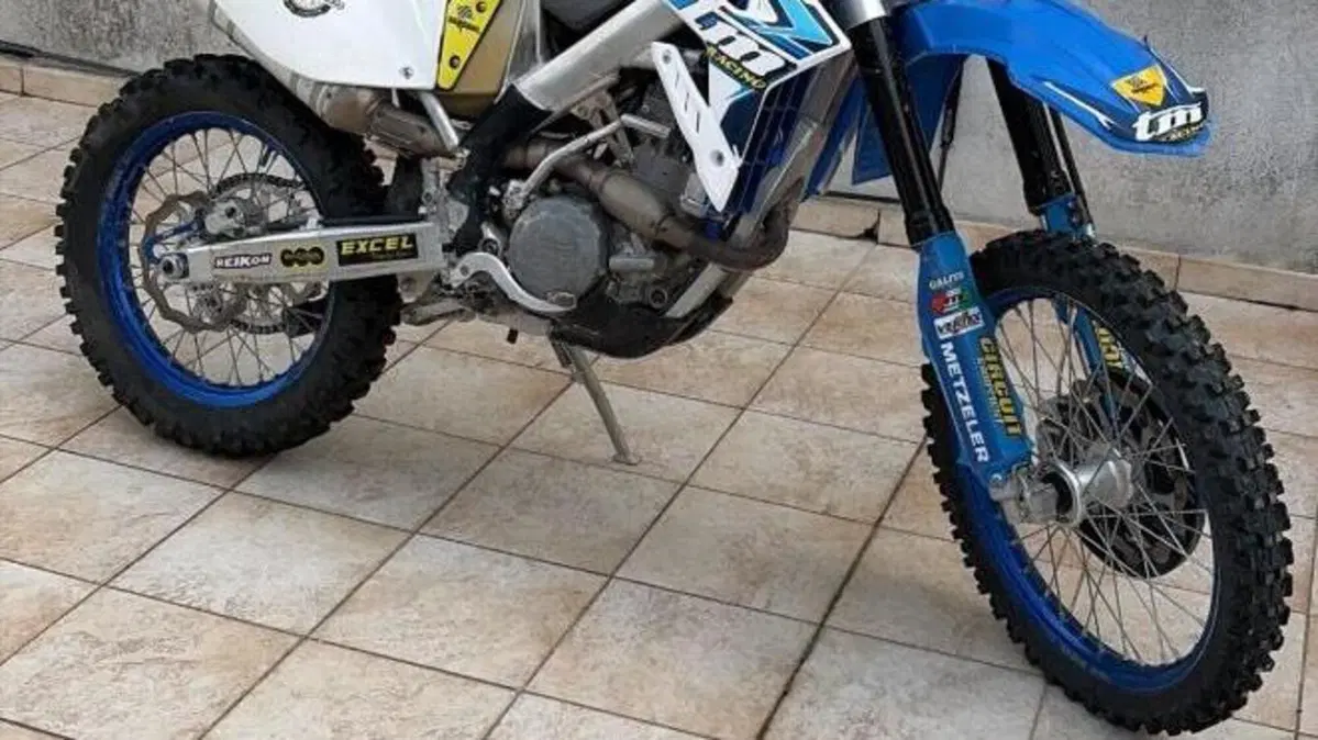 Tm Moto EN 250 (2016) 