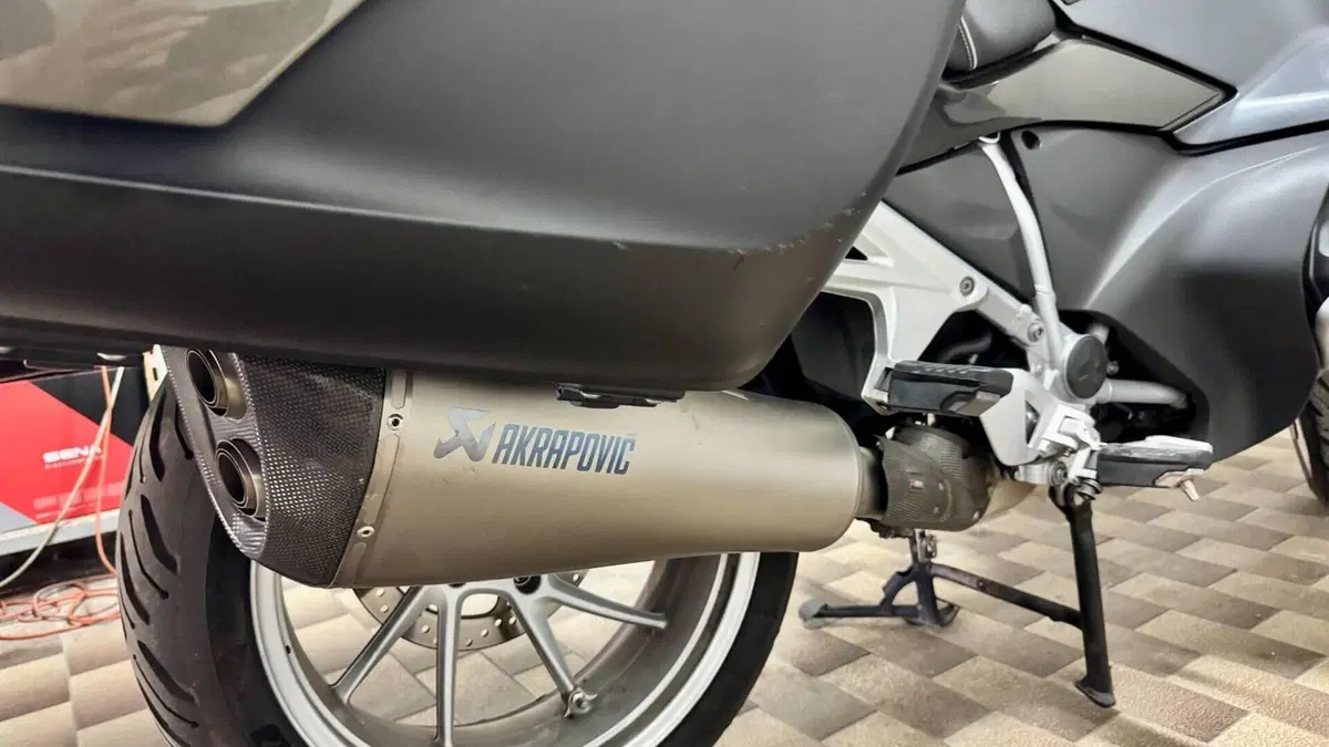 Bmw R 1250 RT (2021 - 25)  (6)