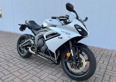 Triumph Daytona 660 (2024 - 26) - Annuncio 9831597