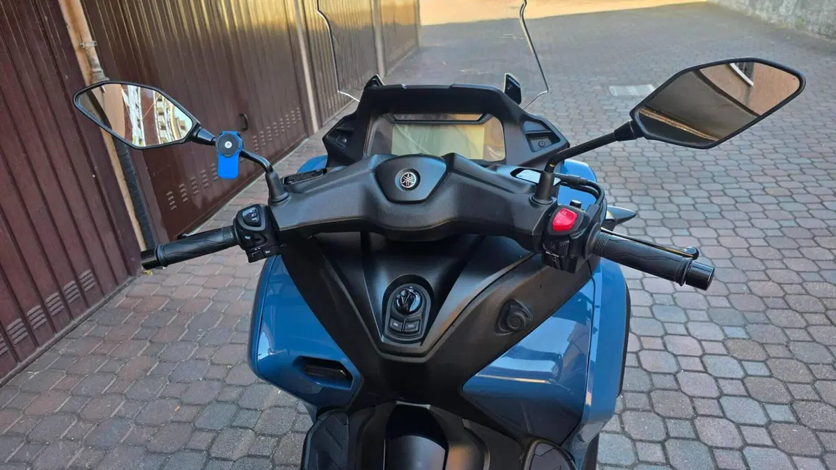 Yamaha Tricity 300 (2021 - 24)  (4)