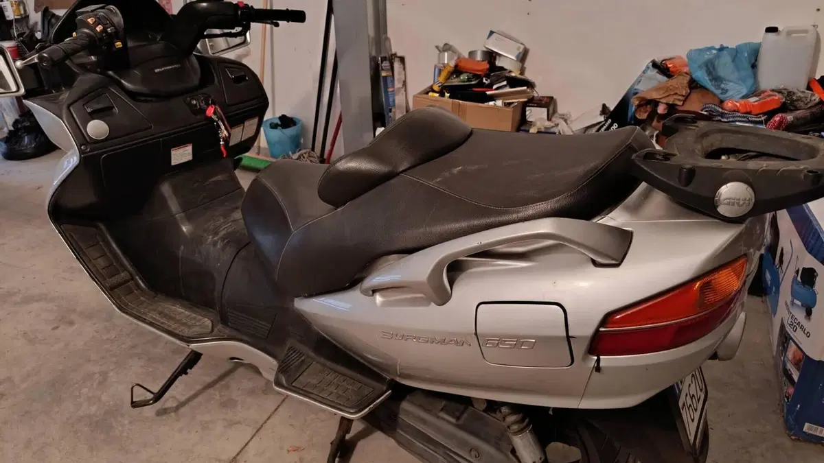 Suzuki Burgman AN 650 (2002 - 03)  (5)