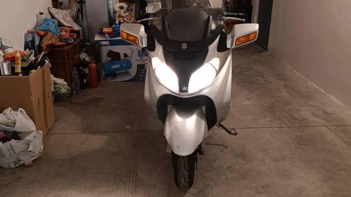 Suzuki Burgman AN 650 (2002 - 03)  (7)