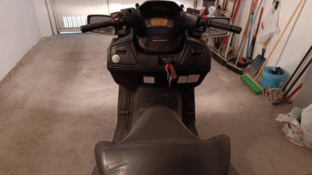 Suzuki Burgman AN 650 (2002 - 03)  (8)