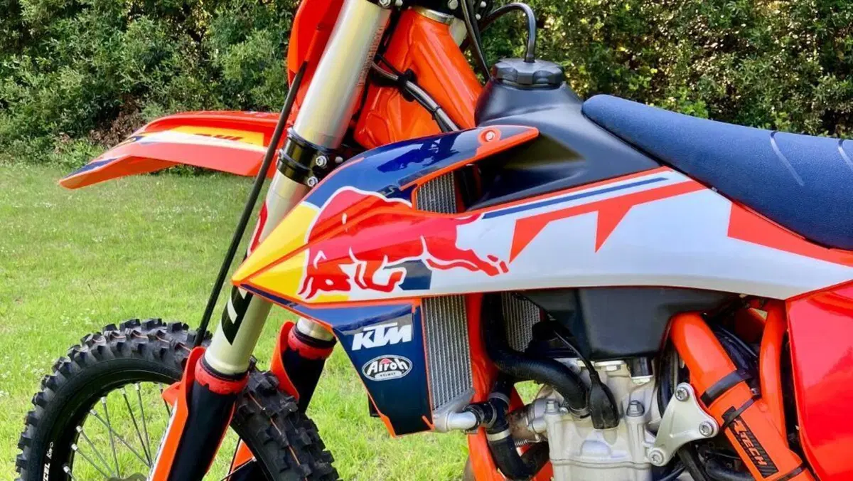 KTM 350 SX-F (2022)  (2)