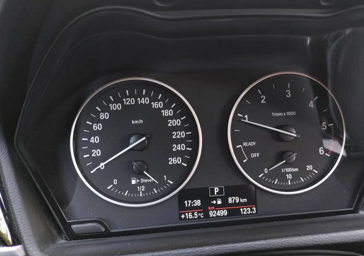 BMW X1 xDrive20d xLine (7)