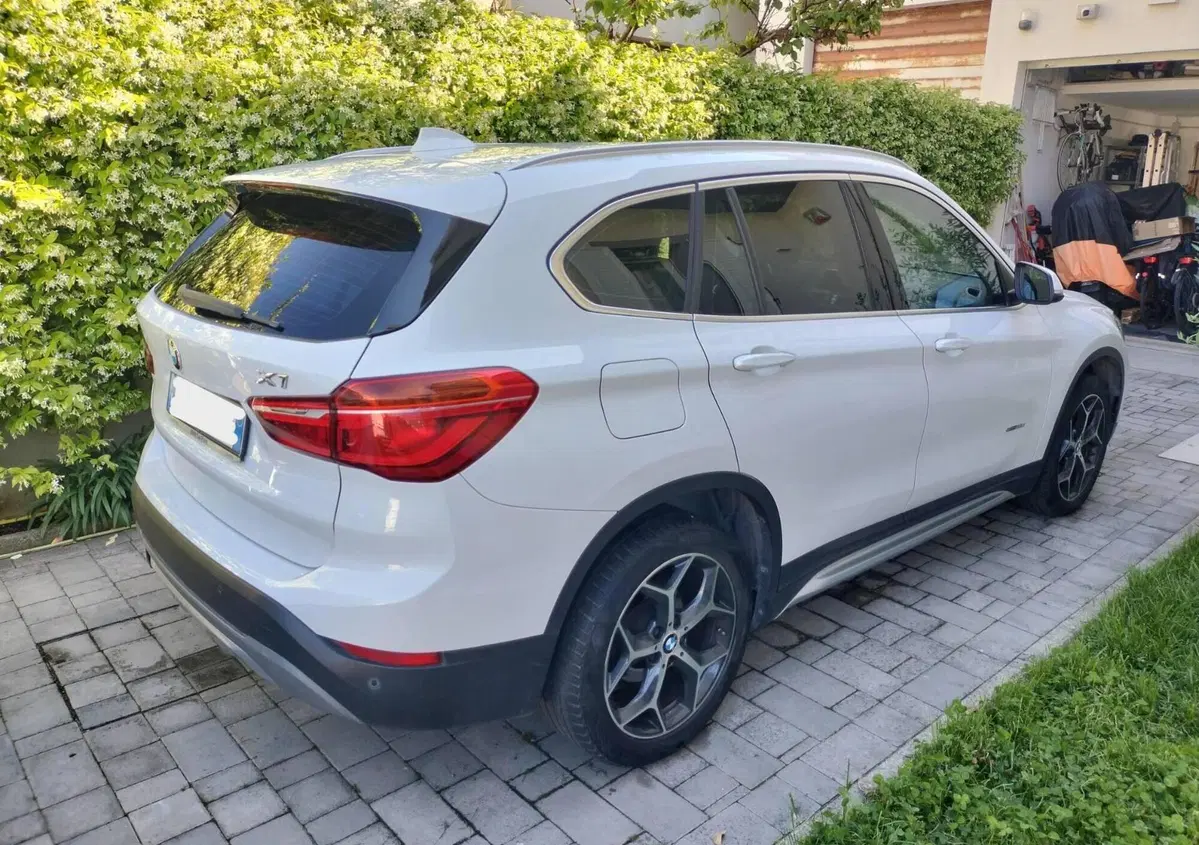 BMW X1 xDrive20d xLine (19)