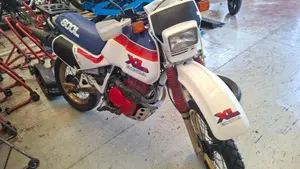 Honda   (6)