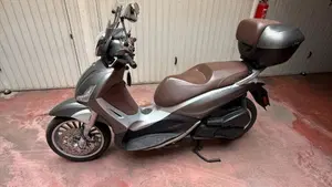 Piaggio Beverly 300 S i.e. ABS-ASR (2016 - 20)  (5)