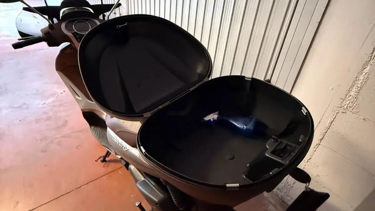 Piaggio Beverly 300 S i.e. ABS-ASR (2016 - 20)  (12)