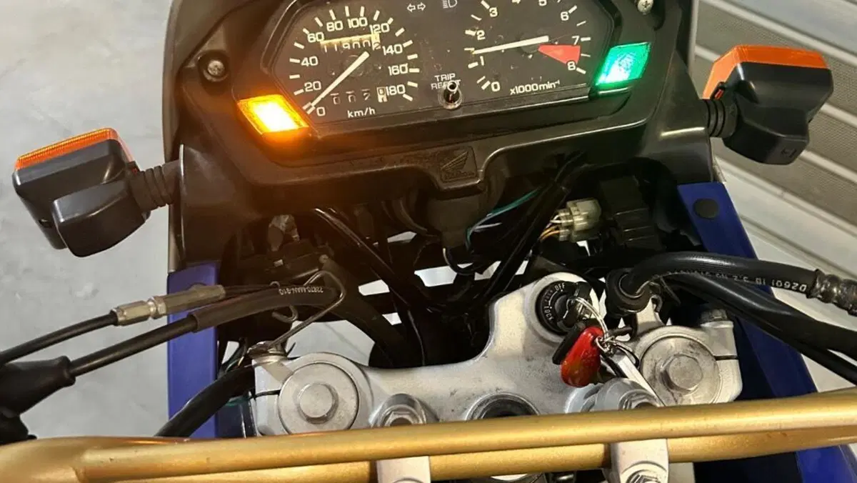 Honda   (6)