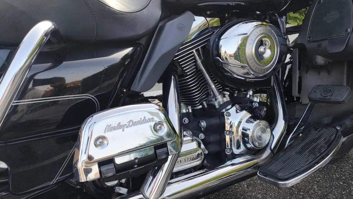 Harley-Davidson 1584 Electra Glide Ultra Classic (2007) - FLHTCU  (4)