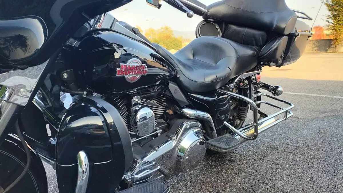 Harley-Davidson 1584 Electra Glide Ultra Classic (2007) - FLHTCU  (8)