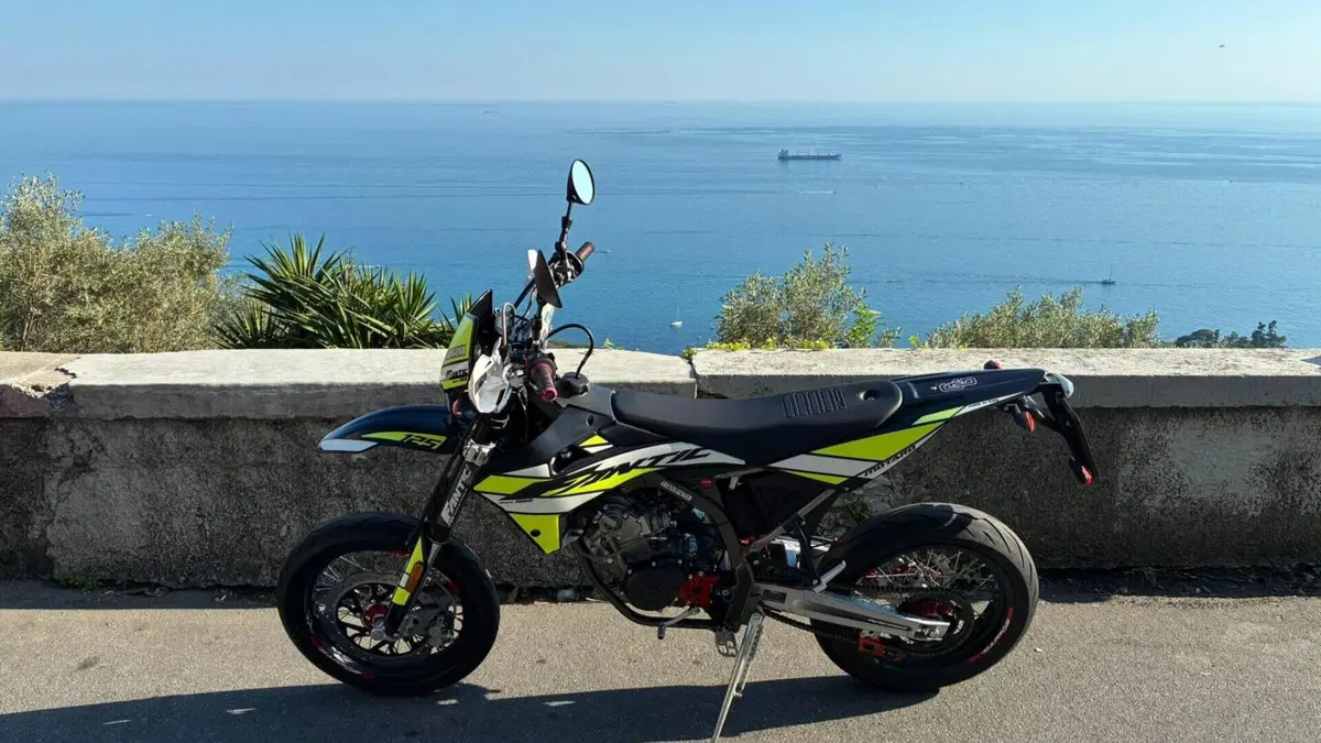 Fantic Motor Motard 125 M Performance 4t (2019)  (5)