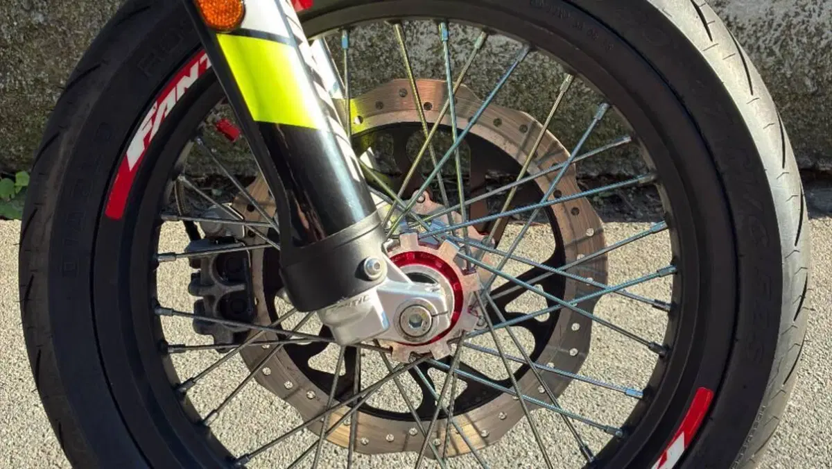 Fantic Motor Motard 125 M Performance 4t (2019)  (7)