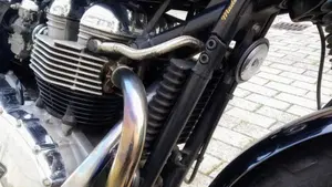 Triumph Bonneville T100 (2001 - 07)  (5)
