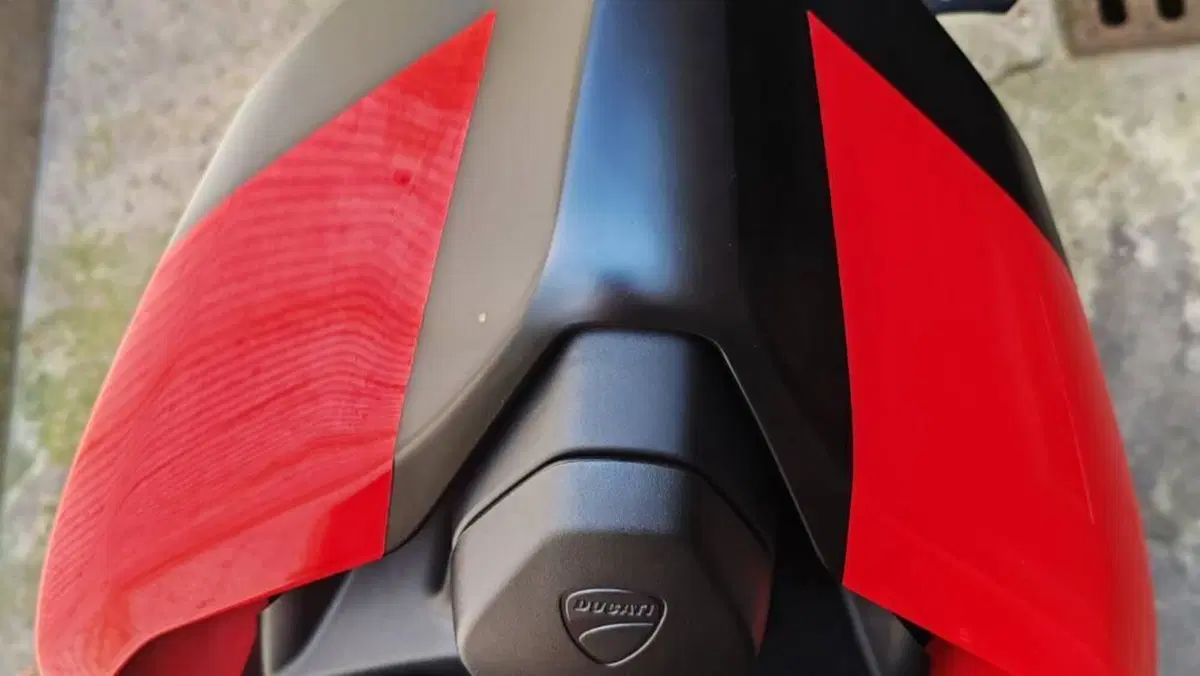 Ducati Streetfighter V4 1100 S (2020)  (15)
