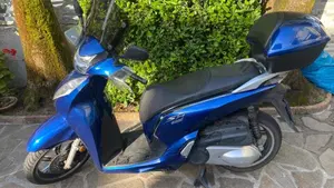 Honda SH 300 i ABS (2016 - 20)  (7)