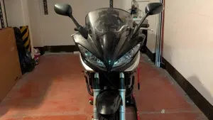 Yamaha FZ6 Fazer (2004 - 07)  (8)