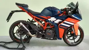 KTM RC 390 (2022 - 26)  (2)