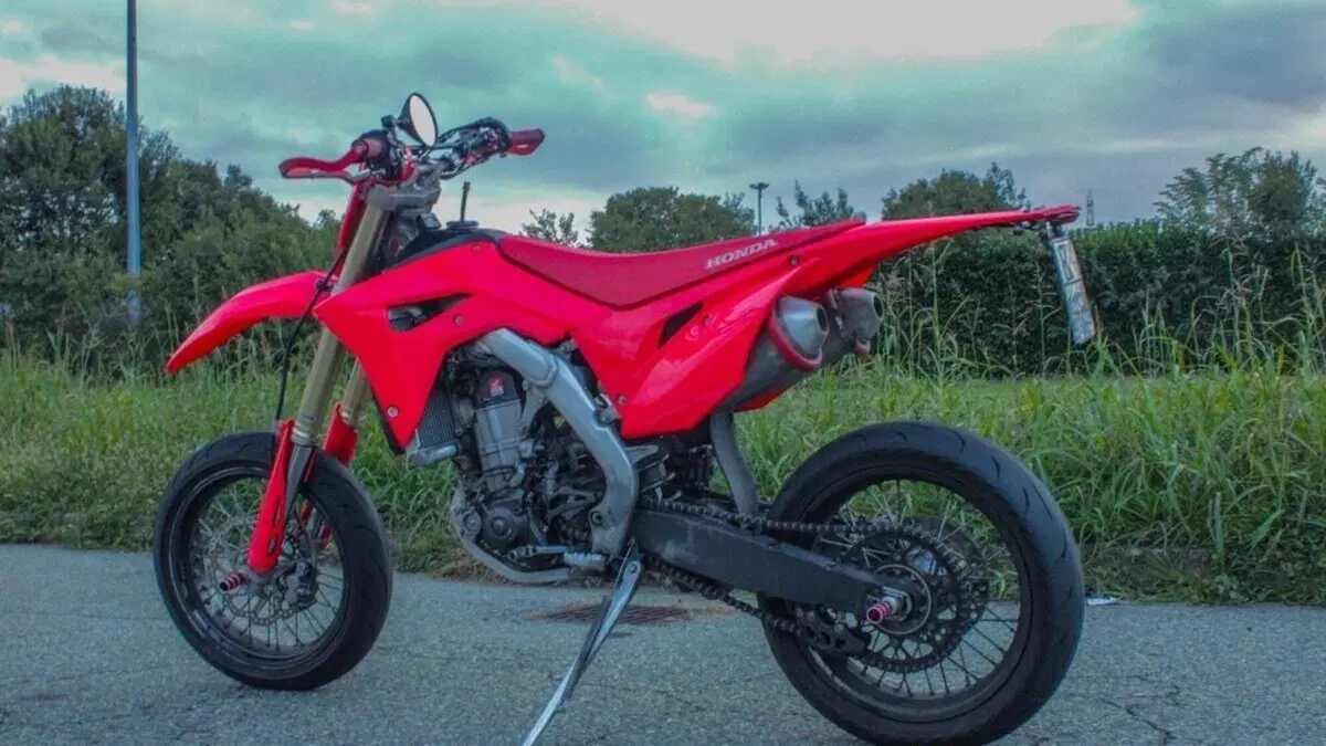 Honda CRF 450R (2017)  (3)
