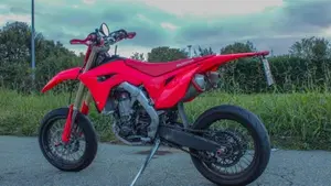Honda CRF 450R (2017)  (3)