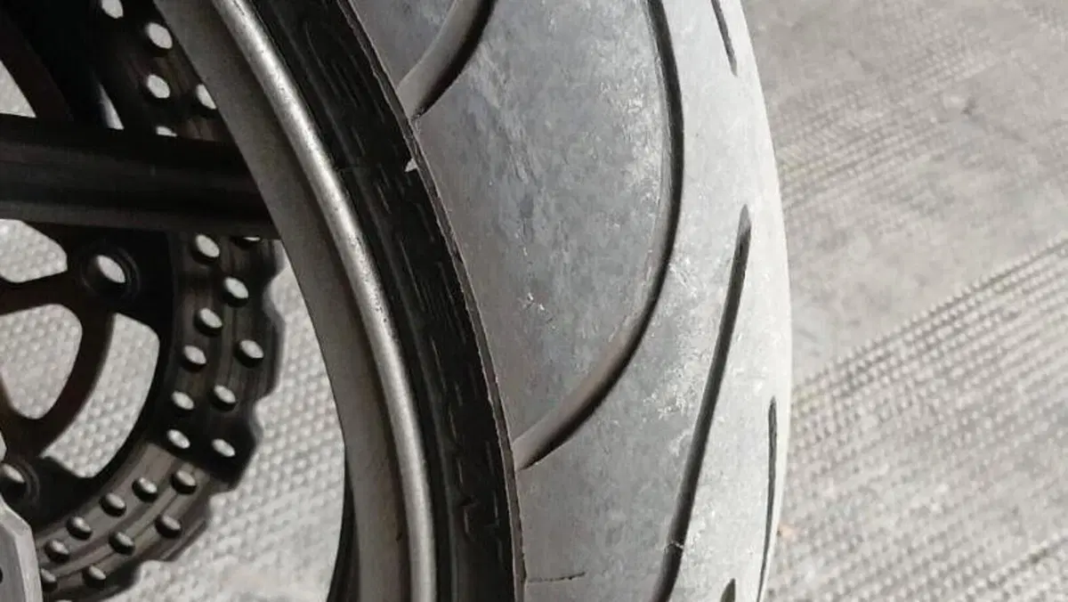 Kawasaki Ninja 636 ZX-6R (2005 - 06)  (6)