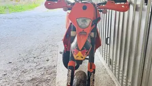 KTM 125 EXC (2007)  (3)