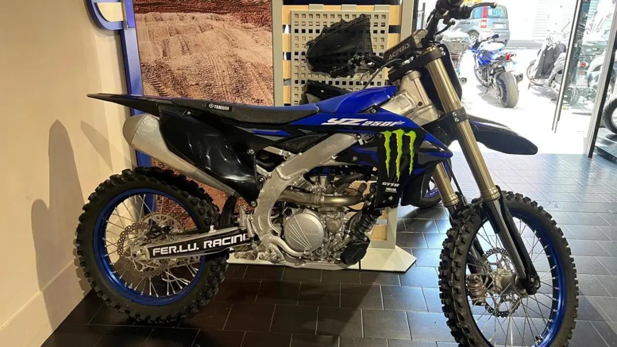 Yamaha YZ 250 F Monster Energy Yamaha Racing Edition (2025) 