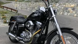 Harley-Davidson 1584 Super Glide Custom (2008 - 13) - FXDC  (4)