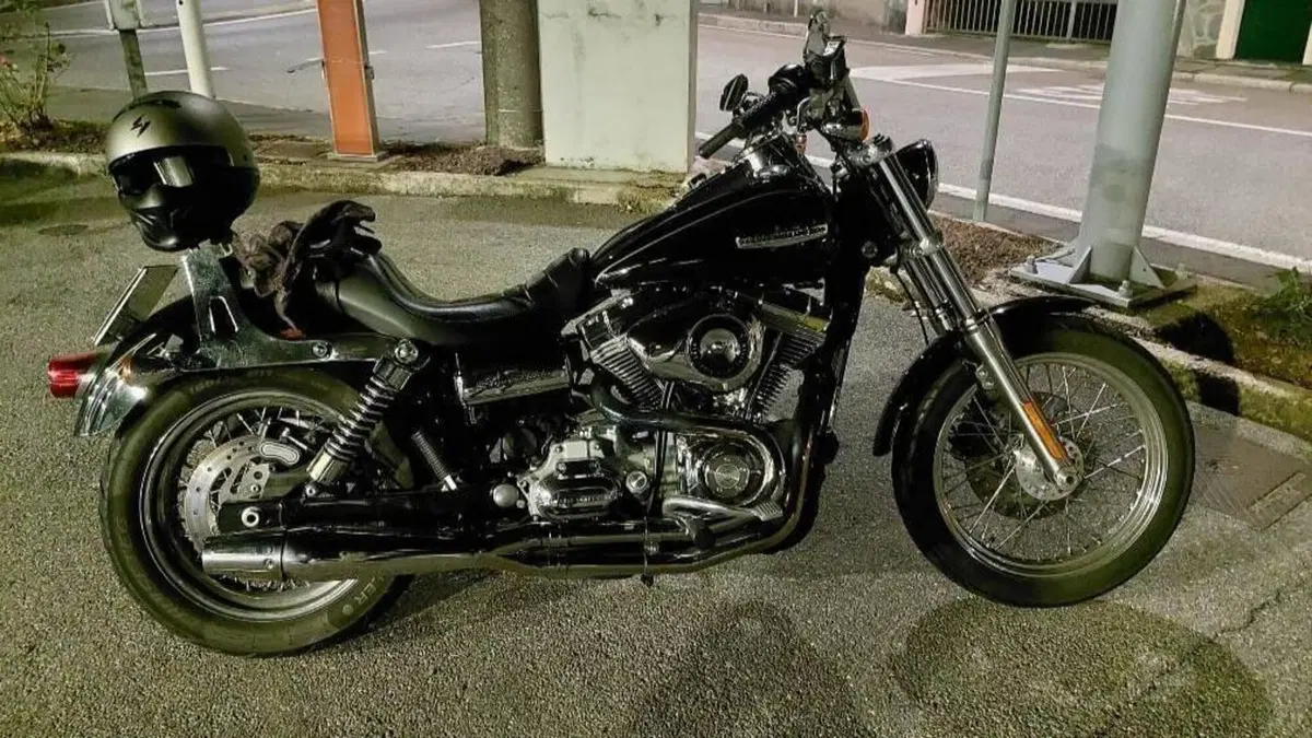 Harley-Davidson 1584 Super Glide Custom (2008 - 13) - FXDC  (5)