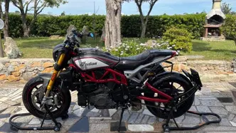 Indian FTR 1200 R Carbon (2021 - 25) usata