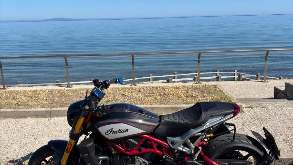 Indian FTR 1200 R Carbon (2021 - 25)  (6)