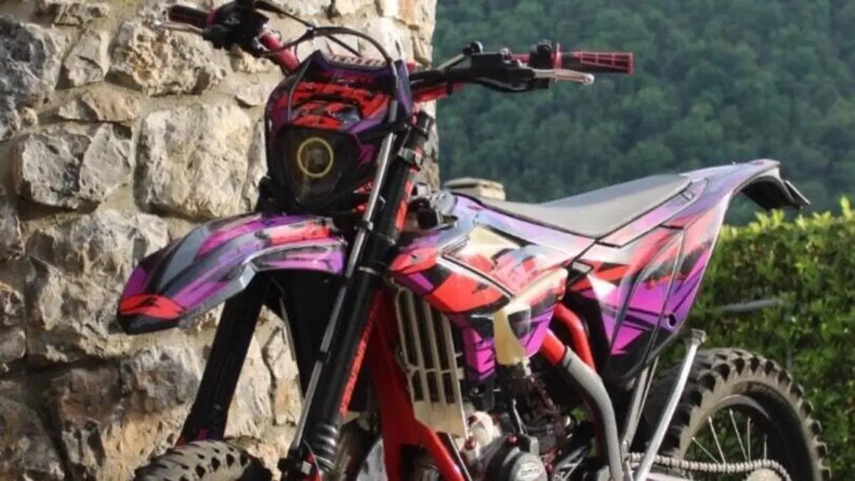 Betamotor RR 125 2T Enduro (2023)  (4)