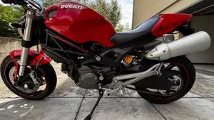 Ducati Monster 696 Plus (2007 - 14)  (5)