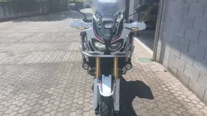 Honda Africa Twin CRF 1000L DCT ABS (2016 - 17)  (6)