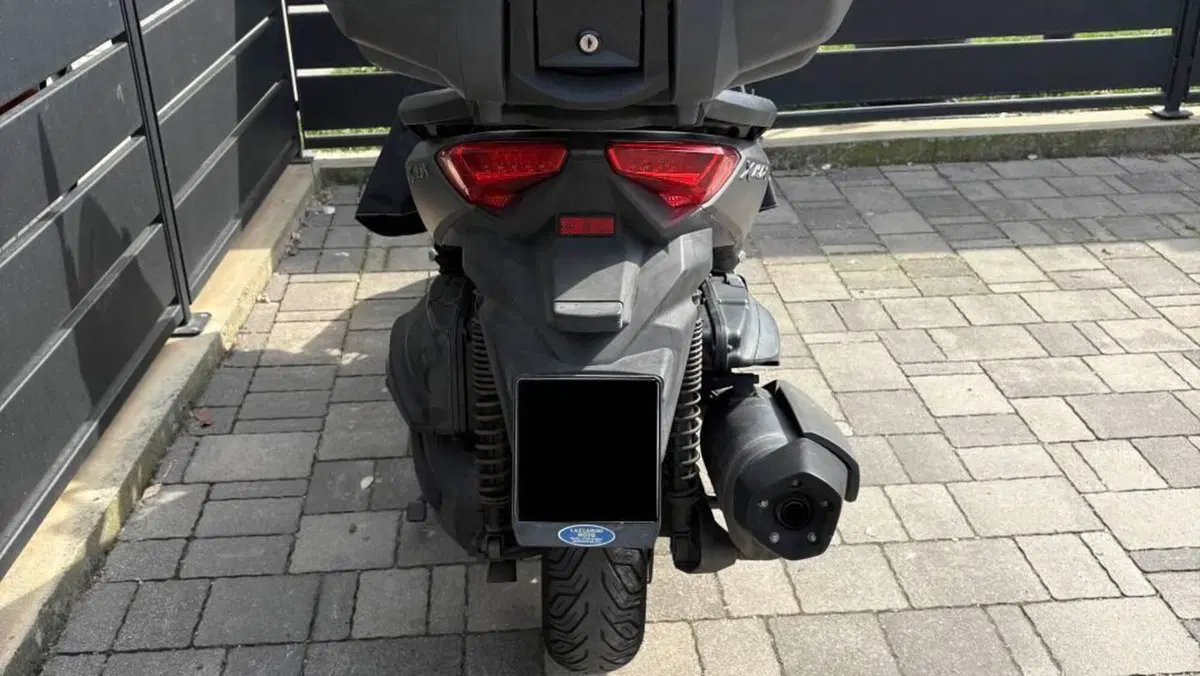 Yamaha X-Max 400 ABS (2013 - 16)  (5)