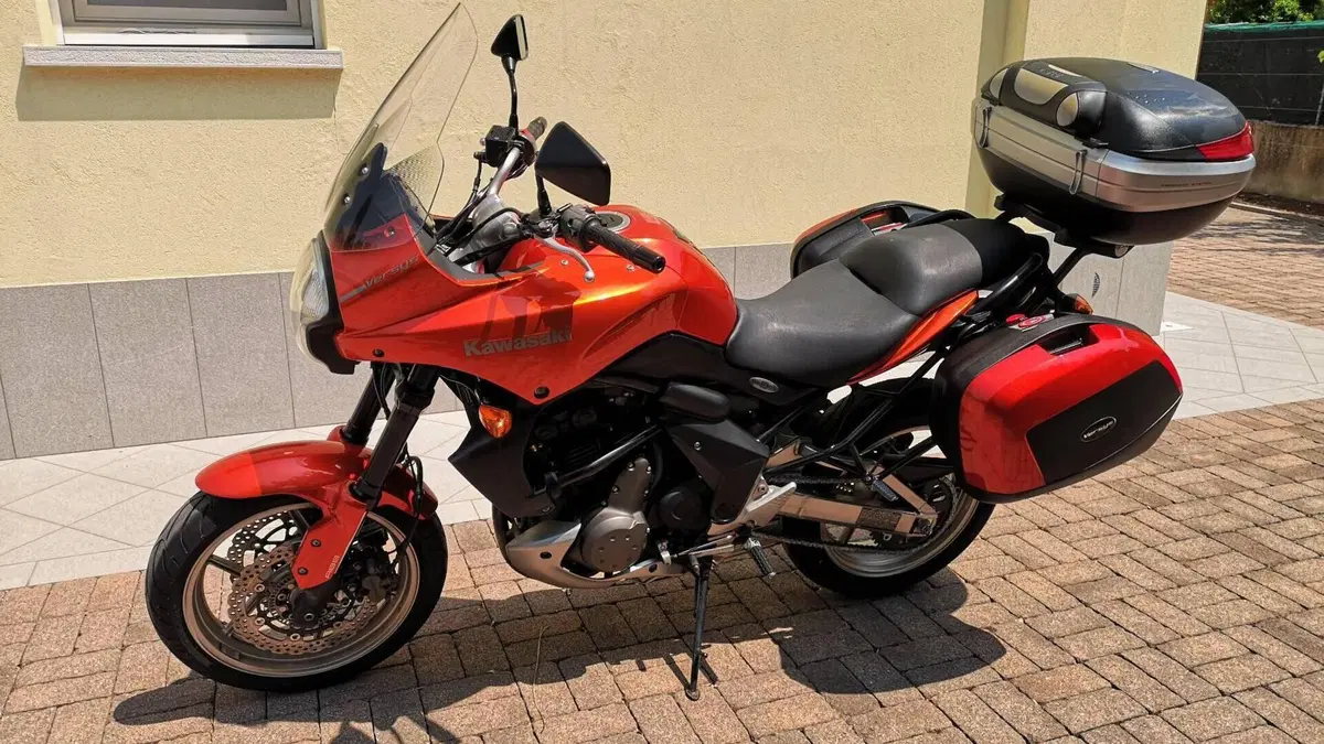 Kawasaki Versys 650 (2006 - 09)  (2)
