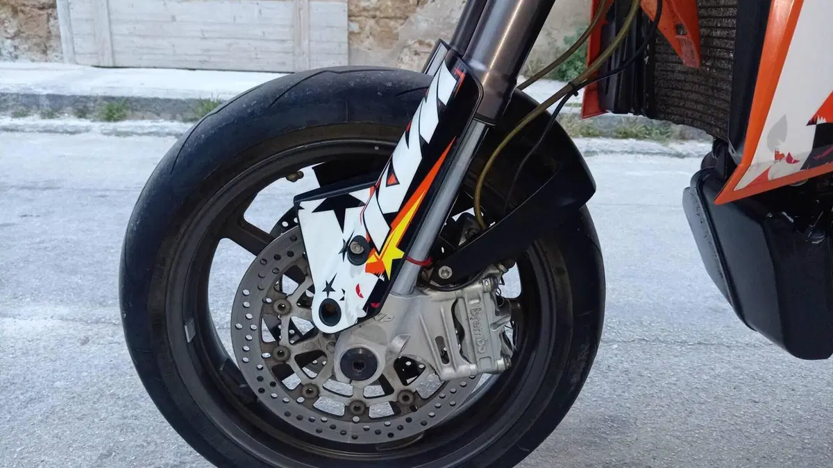 KTM 950 Supermoto (2006 - 08)  (4)