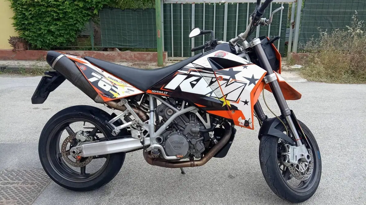 KTM 950 Supermoto (2006 - 08)  (10)