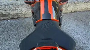 KTM 790 Duke L (2019 - 20)  (4)