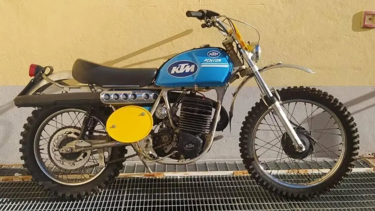 KTM   (4)